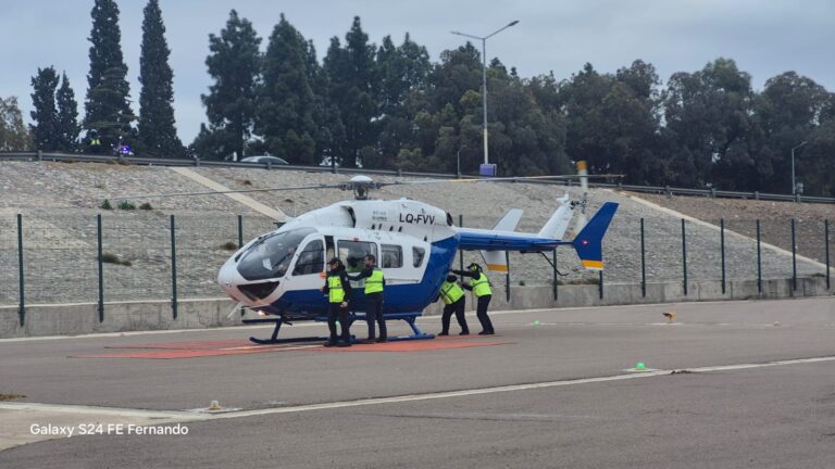 Seguridad y Salud coordinaron un traslado sanitario aéreo de urgencia de una niña desde San Rafael al Hospital Notti