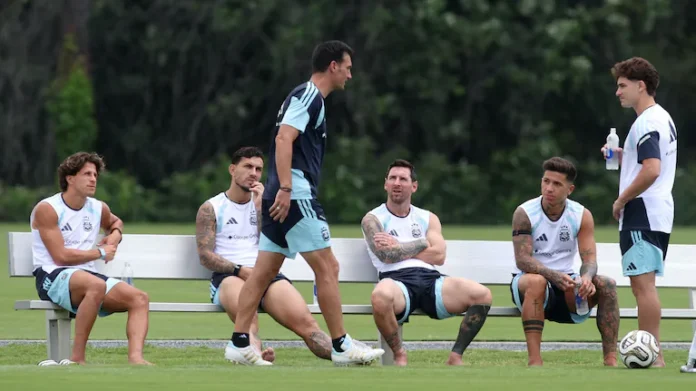 la-seleccion-argentina-tendra-su-ultimo-entrenamiento-antes-de-enfrentar-a-espana-por-la-final-del-mundial-2026-foto-reuters-S7D5HXTHKZD57EIUL3574BMX3I