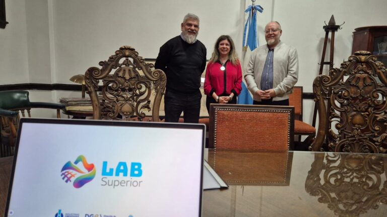 Lab Superior seleccionó 58 proyectos creativos de 17 IES de Mendoza