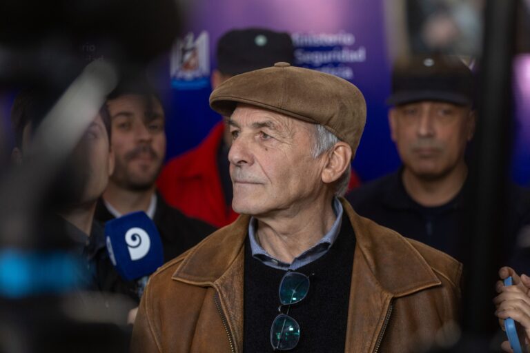 Mendoza fortalecerá la comunicación y coordinación con los Bomberos Voluntarios en toda la provincia