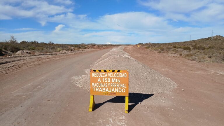 Vialidad Mendoza mejora más de 121 kilómetros de rutas rurales a Punta del Agua y Las Malvinas