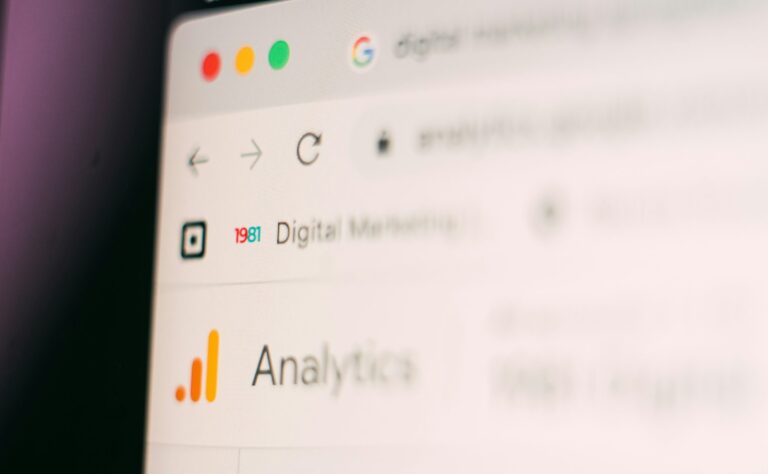 Capacitación sobre herramientas de IA y marketing digital para pymes  