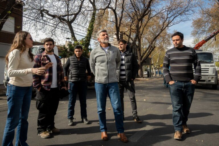 Ulpiano Suarez supervisó el avance de la erradicación de forestales secos