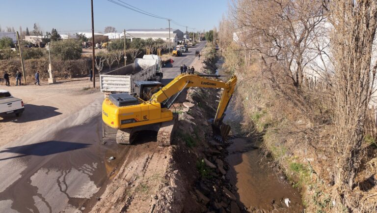 Irrigación intensificó los trabajos de limpieza junto a municipios e Hidráulica