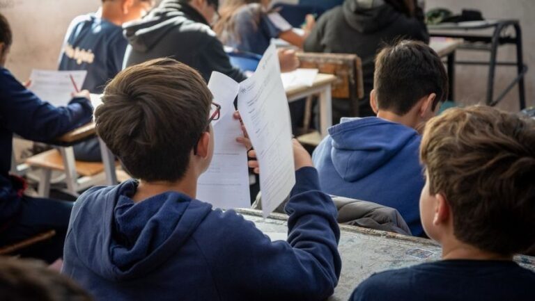 Mendoza continúa con la ampliación de la jornada extendida en escuelas primarias
