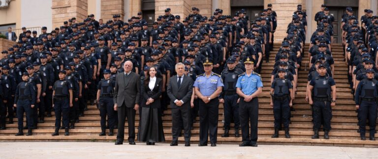 Mendoza presentó 285 nuevos policías y proyecta un récord de nombramientos para 2026