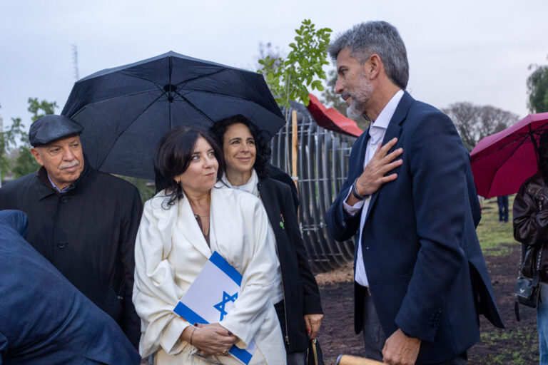 La Ciudad fue escenario de la inauguración del primer Bosque KKL Nova fuera de Israel